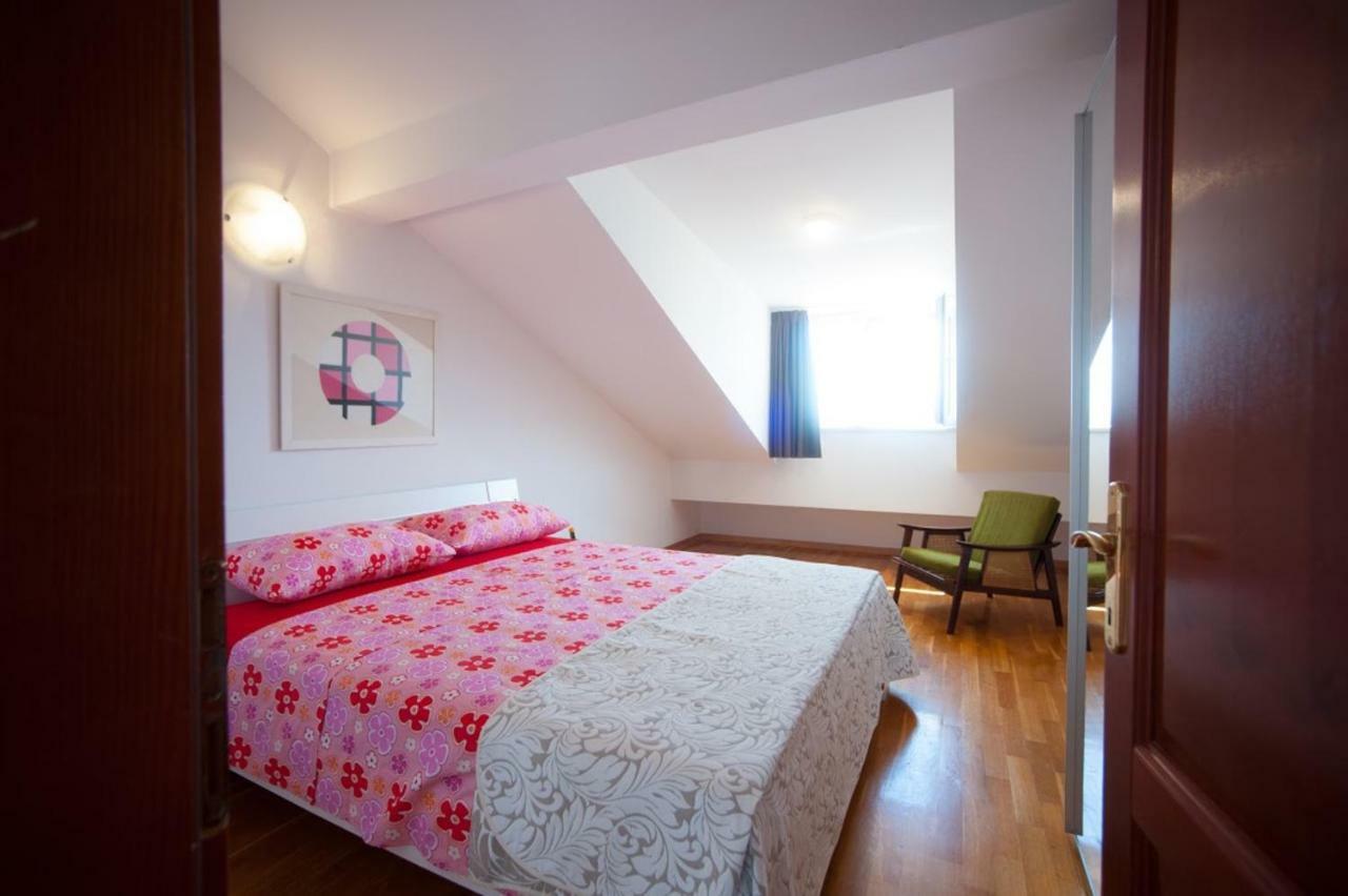 House Koloc Apartment Bol Luaran gambar