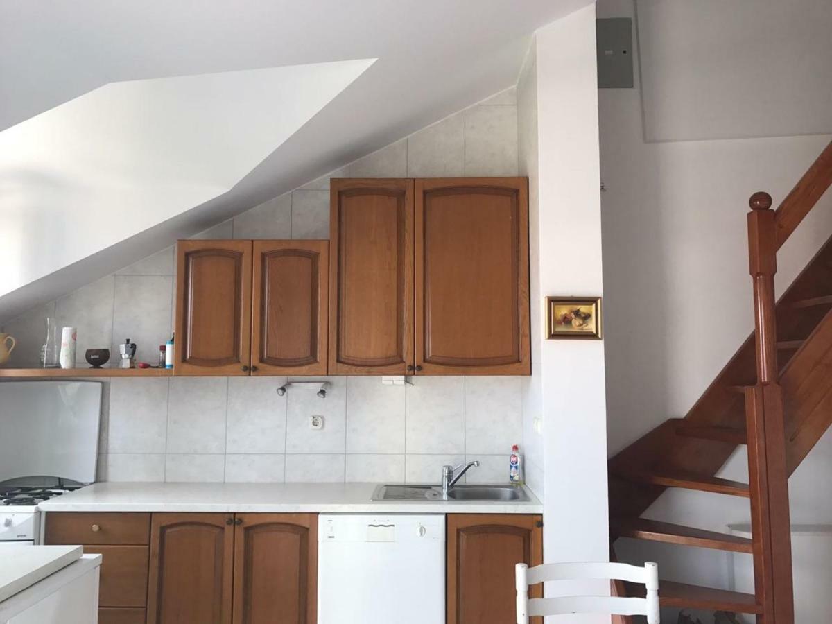 House Koloc Apartment Bol Luaran gambar